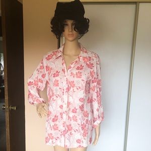 Pink floral button down blouse women’s size 12